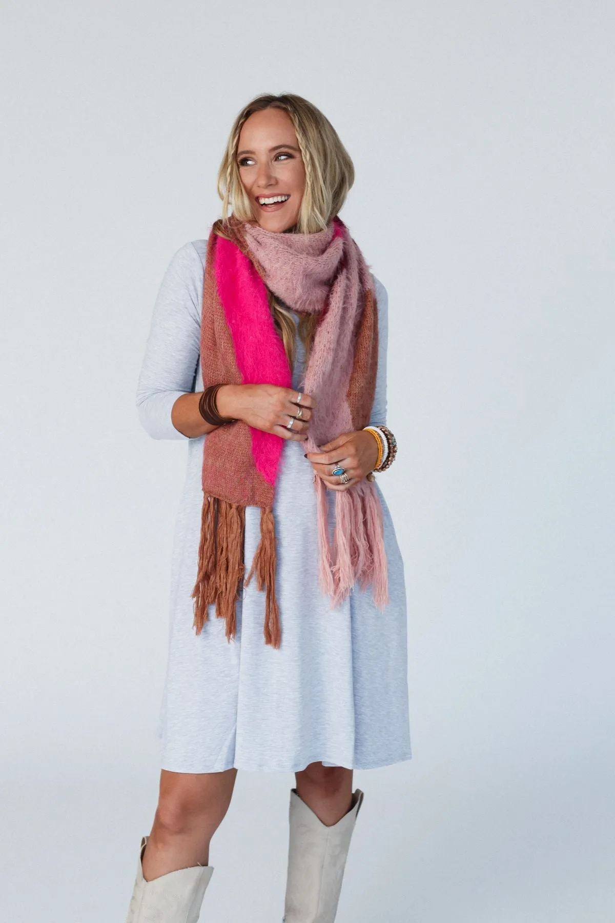 Groovy Swirl Tassel Scarf - Pink