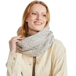 Infinity Cable Scarf: Oat